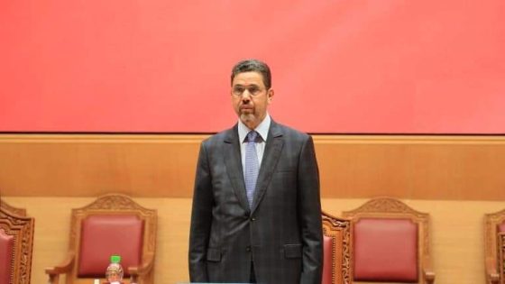 محمد عبد النباوي يلح على الزيادة في عدد القضاة مشتكيا من “اكتظاظ المحاكم”