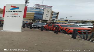 رئيس جمعية السائقين المهنيبن يشجب تصريحات مثيرة للجدل ويطالب بتفعيل قرارات تنظيم قطاع سيارات الأجرة بأكادير