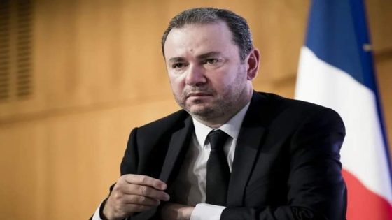 سفير فرنسا بالمغرب كريستوف لوكورتييه يمهد لاعتراف فرنسا بمغربية الصحراء