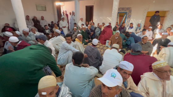 تنظيم حفل ديني في دوار كوامان بمناسبة اقتراب شهر رمضان وتكريم الفاعل السياسي والجمعوي الحاج محند أضرضور