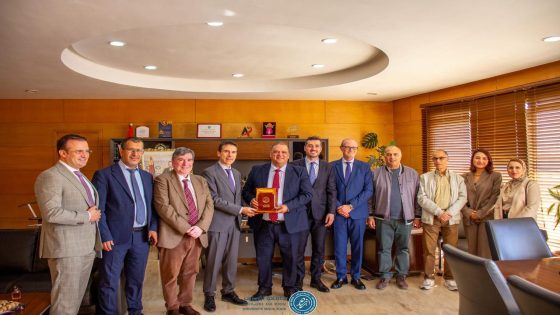زيارة سفير إسبانيا بالمغرب لجامعة ابن زهر دليل على تعزيز التعاون بين المملكتين