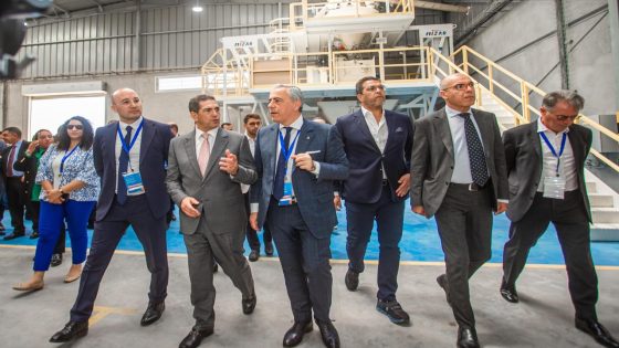 أكادير.. تدشين المصنع الجديد لشركة سان كوبان فيبير لتصنيع وتوزيع المحاليل
