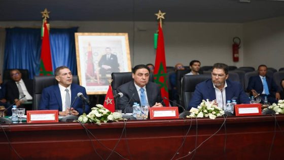 والي جهة سوس ماسة يترأس اللقاء الجهوي لتقديم برنامج التجارة الخارجية 2025–2027 بأكادير