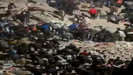 فاجعة فاس مخالفات بناء تسقط بنايتين وتخلف حصيلة ثقيلة بحي المسيرة