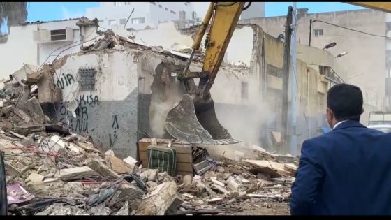 الدار البيضاء : تسريع وتيرة هدم المباني المهددة بالانهيار بدرب غلف وسط استنفار أمني