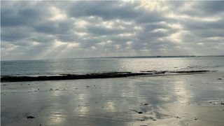 طقس اليوم بالمغرب: أجواء غائمة جزئياً واستقرار نسبي في معظم المناطق