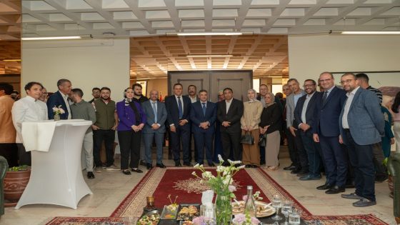 تكريم مستحق لمسار مهني متميز أكادير تحتفي بعبد الواحد القاسمي بمناسبة تقاعده