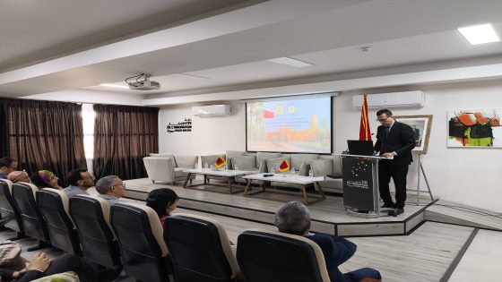 سوس ماسة تحتضن نقاشًا استراتيجيًا لتعزيز دور المدن الوسيطة وتحسين جاذبية المجالات الترابية