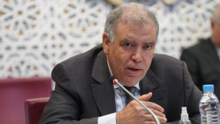 ثورة “البطاقة الذكية” بقطاع سيارات الأجرة: لفتيت يطلق عملية وطنية لإعادة هيكلة “رخص الثقة”