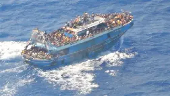 العيون : أمن المرسى يجهض محاولة للهجرة السرية ويلاحق المنظمين