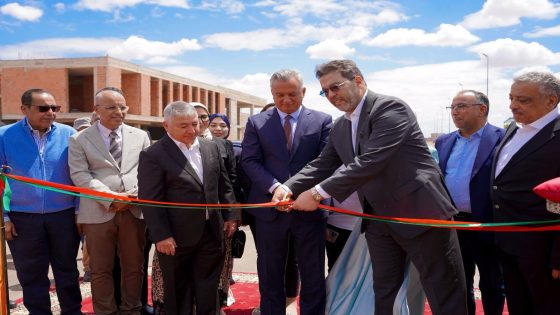 وزير الاستثمار يدشن بأولاد تايمة أول وحدة صناعية متخصصة في إنتاج البلاستيك الفلاحي بجهة سوس ماسة
