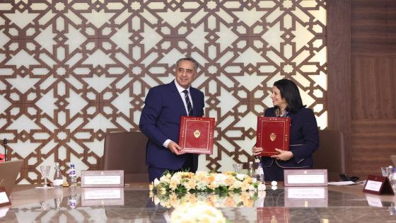 الأمن الوطني ووزارة الانتقال الرقمي يوقعان اتفاقية لتحديث فضاءات الاستقبال وتحسين خدمات المواطنين