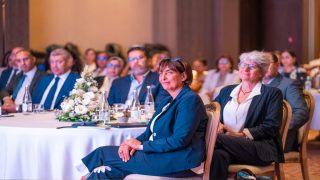 أكادير تحتضن قمة “Women in Motion” بحضور مسؤولين وطنيين ودوليين لتعزيز التنقل المستدام للنساء