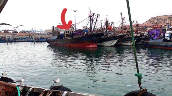 ميناء العيون : مصرع بحار غرقا على متن مركب للصيد الساحلي والتحقيقات متواصلة لكشف الملابسات