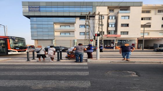 استمرار فعاليات الحملة التحسيسية الكبرى لتعزيز احترام المسار المخصص لحافلات “أملواي”