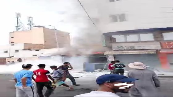 ألسنة اللهب تلتهم مقهى بمحطة إنزكان بعد اندلاع حريق مفاجئ